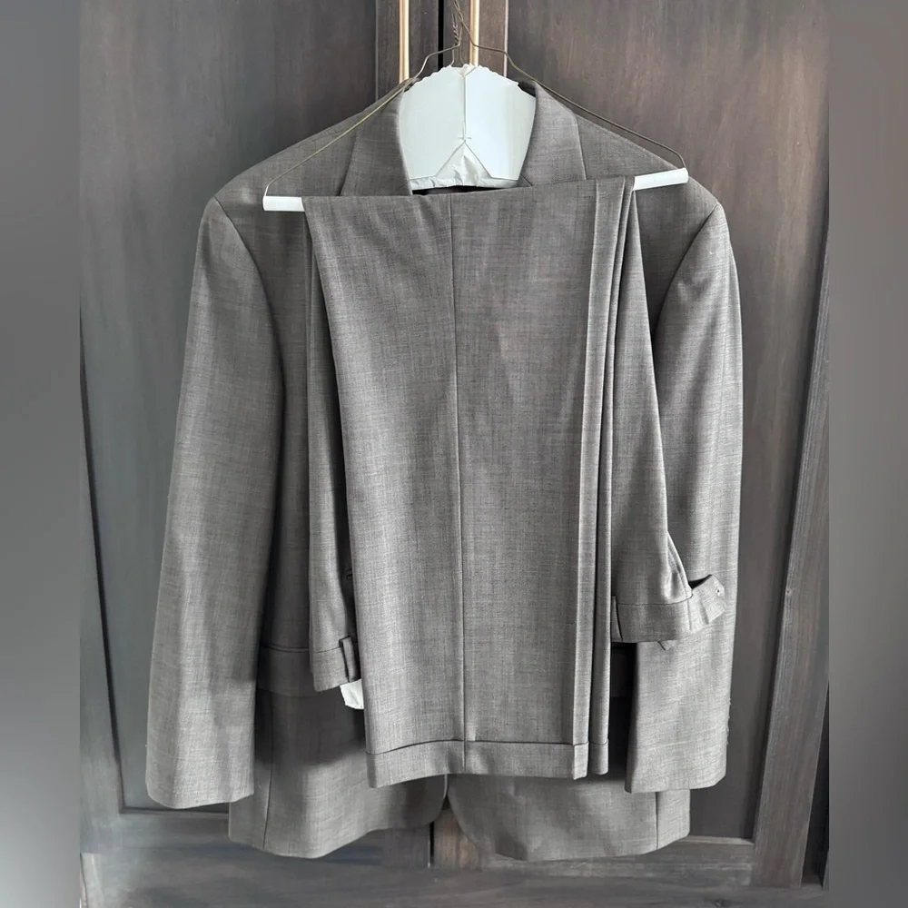 Stafford Classic Gray/Brown Men's Suit Jacket 44R Pants 36/32